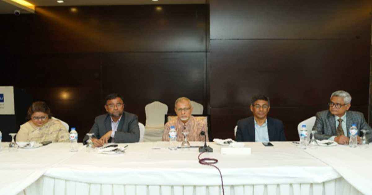 পুঁজিবাজারের উন্নয়ন ছাড়া সামগ্রিক অর্থনীতি এগোবে না: ড. আনিসুজ্জামান