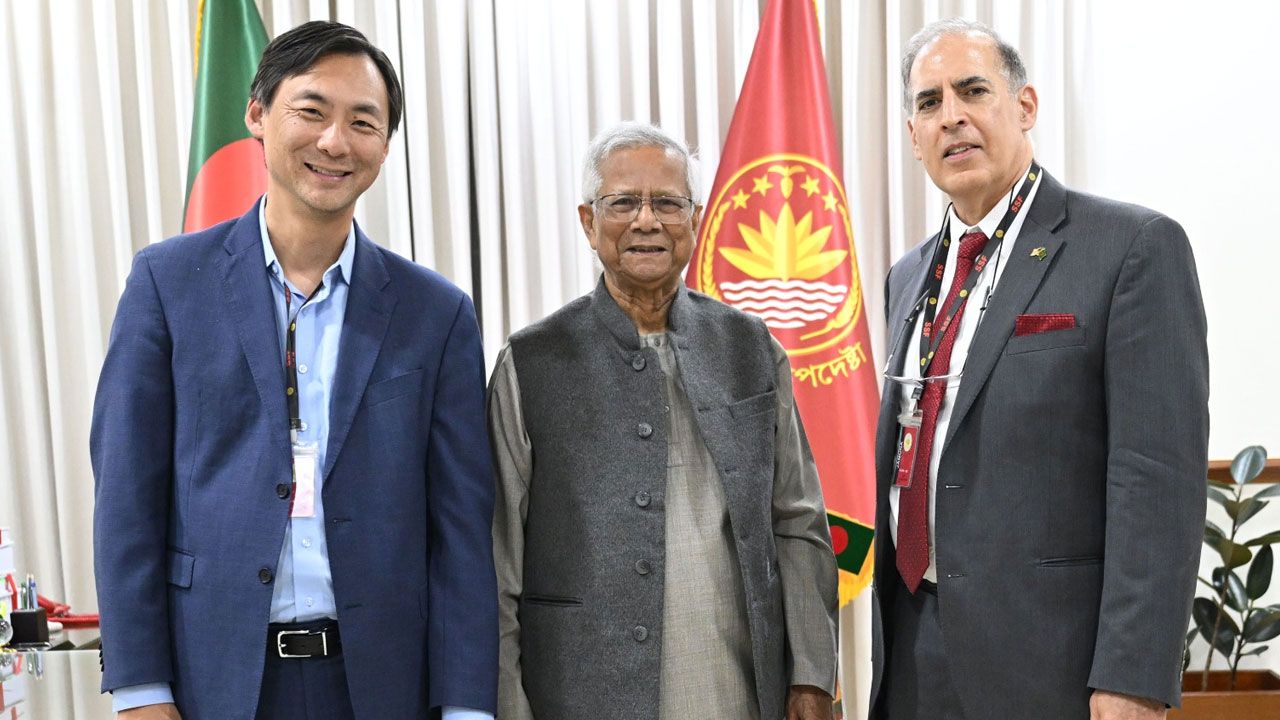 কে কী বলল বিবেচ্য নয়, ১২ ফেব্রুয়ারিই নির্বাচন : প্রধান উপদেষ্টা