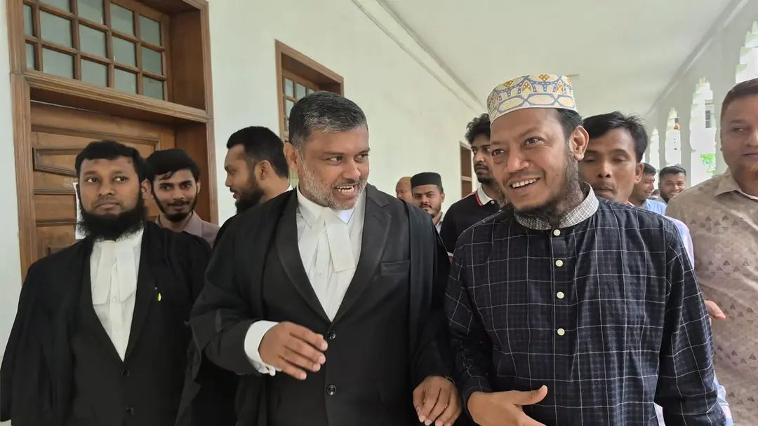 মানহানির মামলায় জামিন পেলো এমপি আমির হামজা